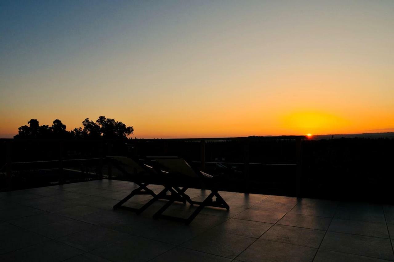 Cal Velho - Holiday Lodge Sao Luis Bagian luar foto